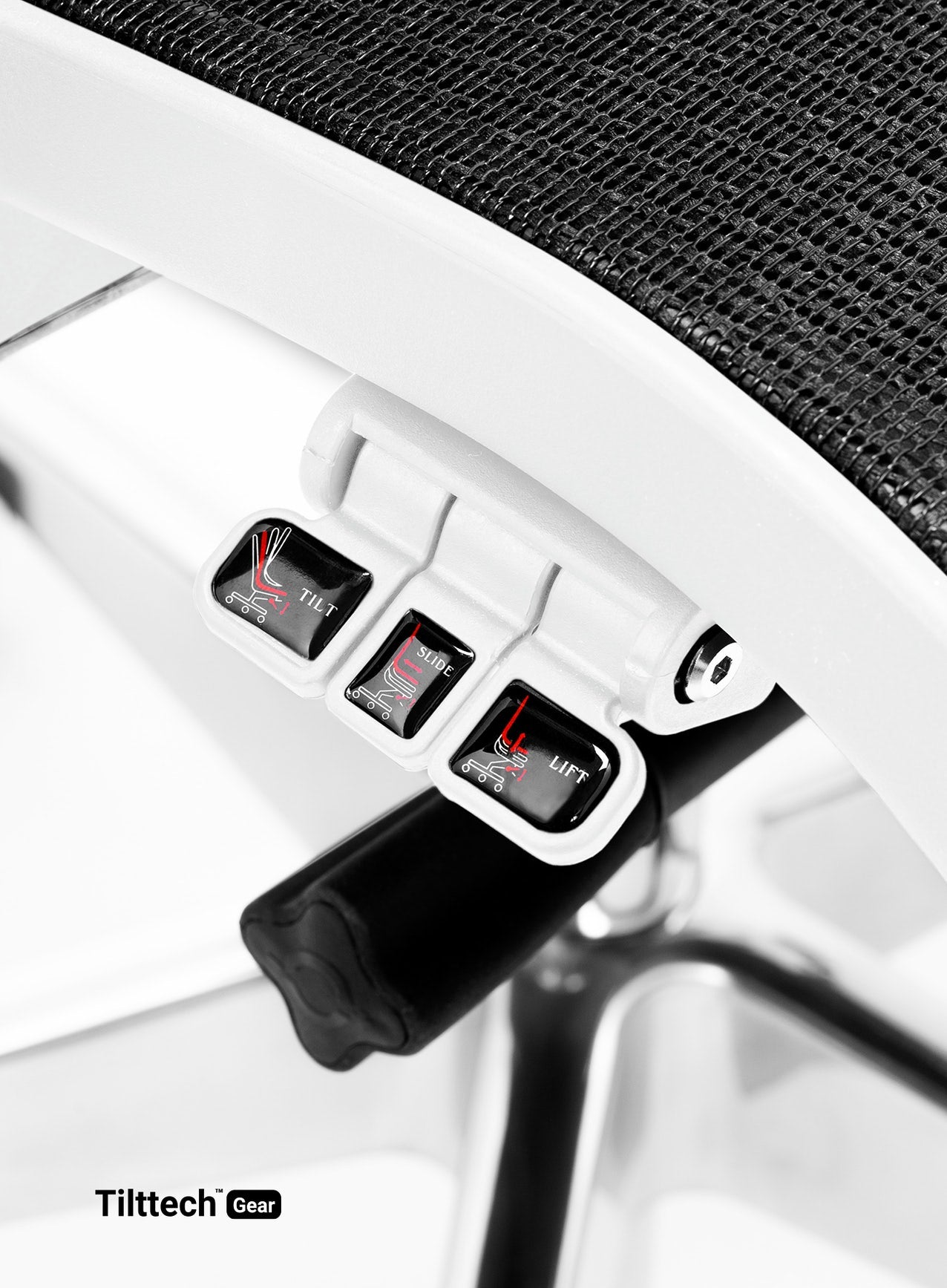 Scaun Birou Ergonomic Comandor CDM 9500 Alb-Negru, Spătarul/Tetiera Reglabila