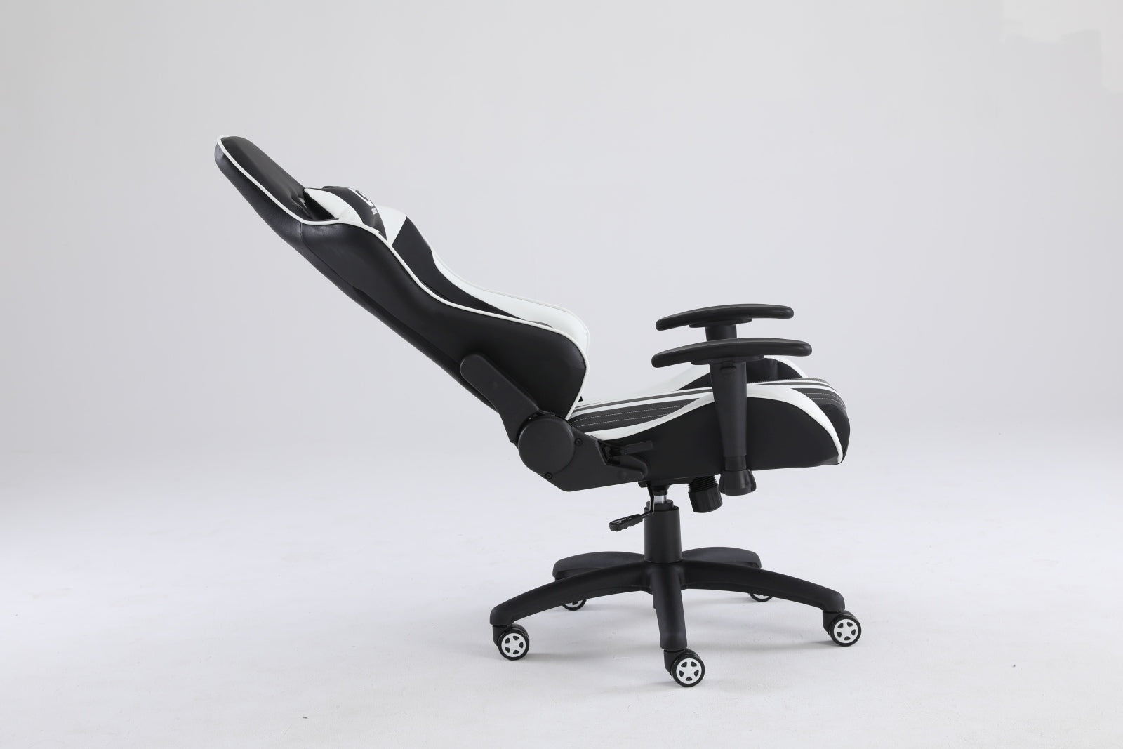 Scaun gaming alb cu negru 0288 - CentrumScaune.ro