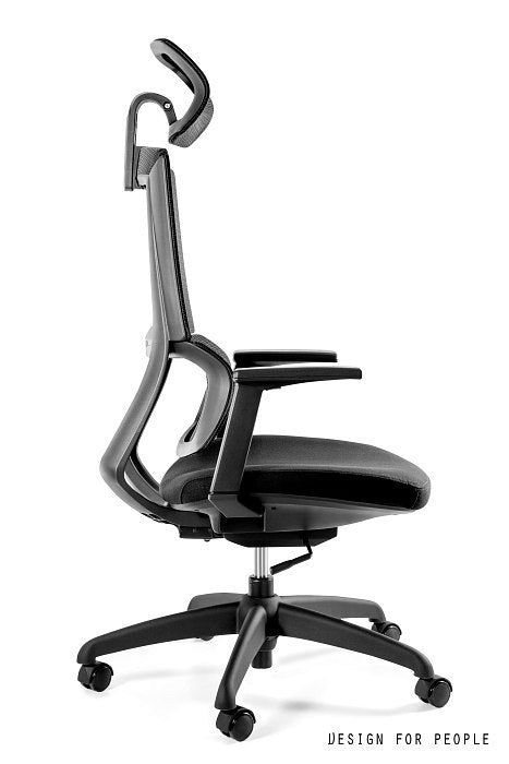 Scaun ergonomic pentru birou: reglabil în înălțime, cu suport pentru cap și brațe ajustabile